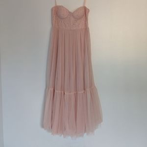 Light pink strapless formal dress, size L